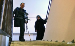 Пожилых и инвалидов переселили в новостройку, где не работает лифт